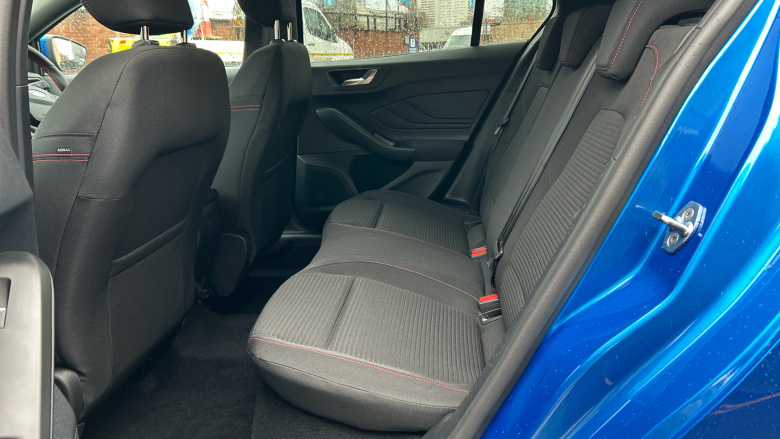 Ford Focus 1.0 EcoBoost Hybrid mHEV 155 ST-Line 5dr Auto Petrol Hatchback